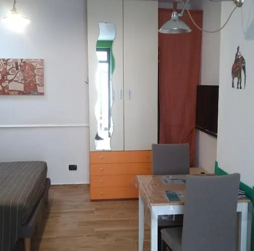 Corte Della Suocera Mono * Бари